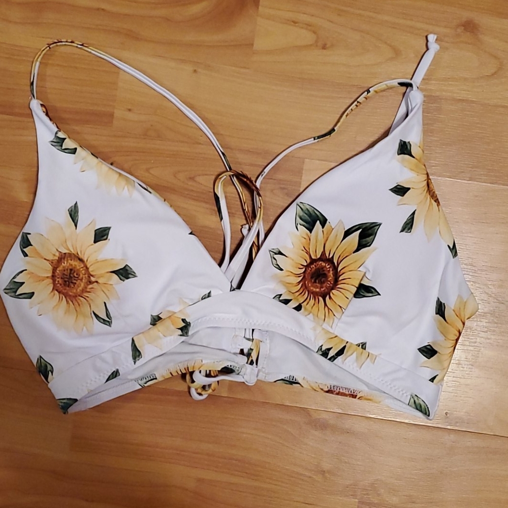 Swimming suit top